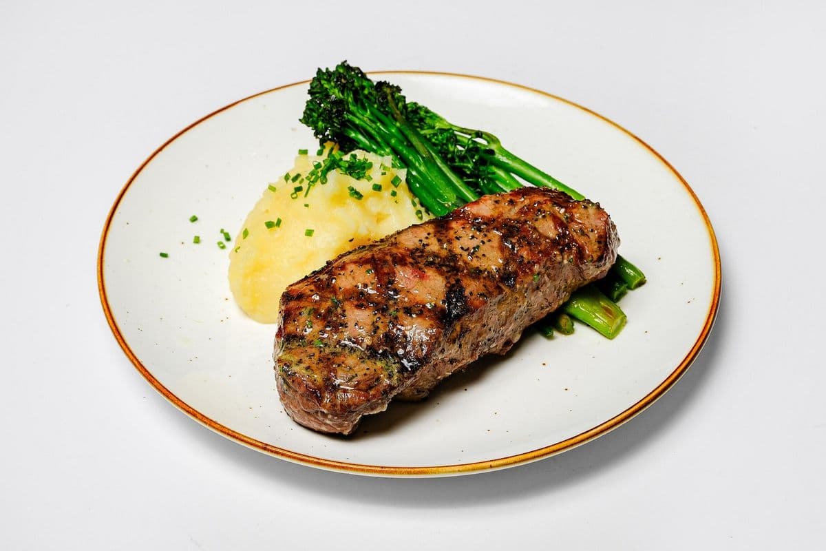 Striploin 10oz (10 oz)