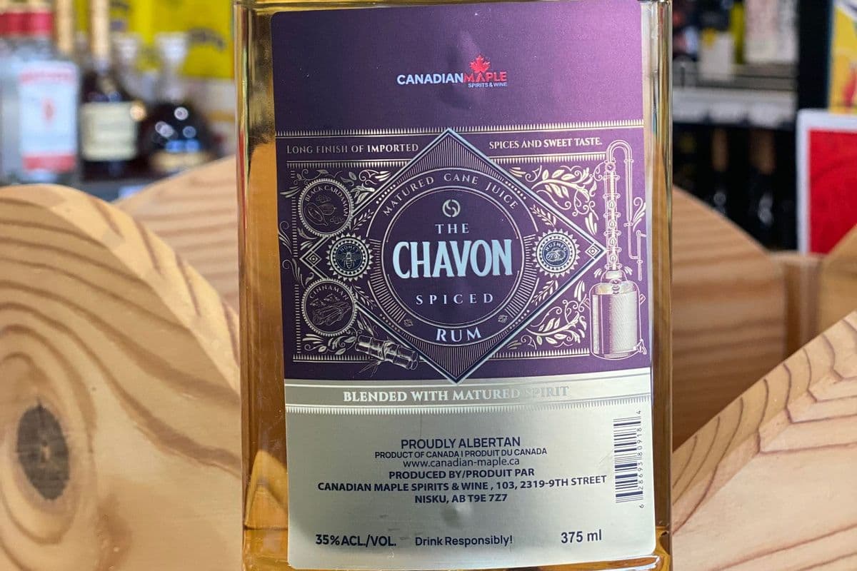 CHAVON 375ML SPICED RUM (1 x 375ML)