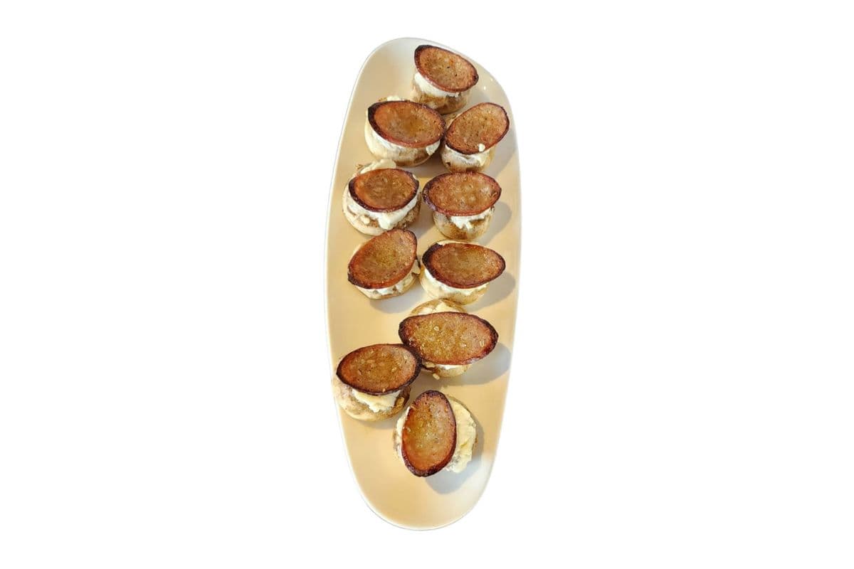 Stuffed Mushrooms with Ricotta Cheese and Hot Sausage (10 pcs)