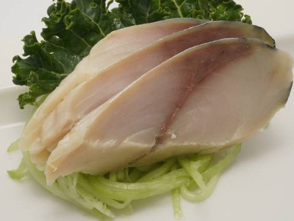 Mackerel Sashimi (3 pcs)