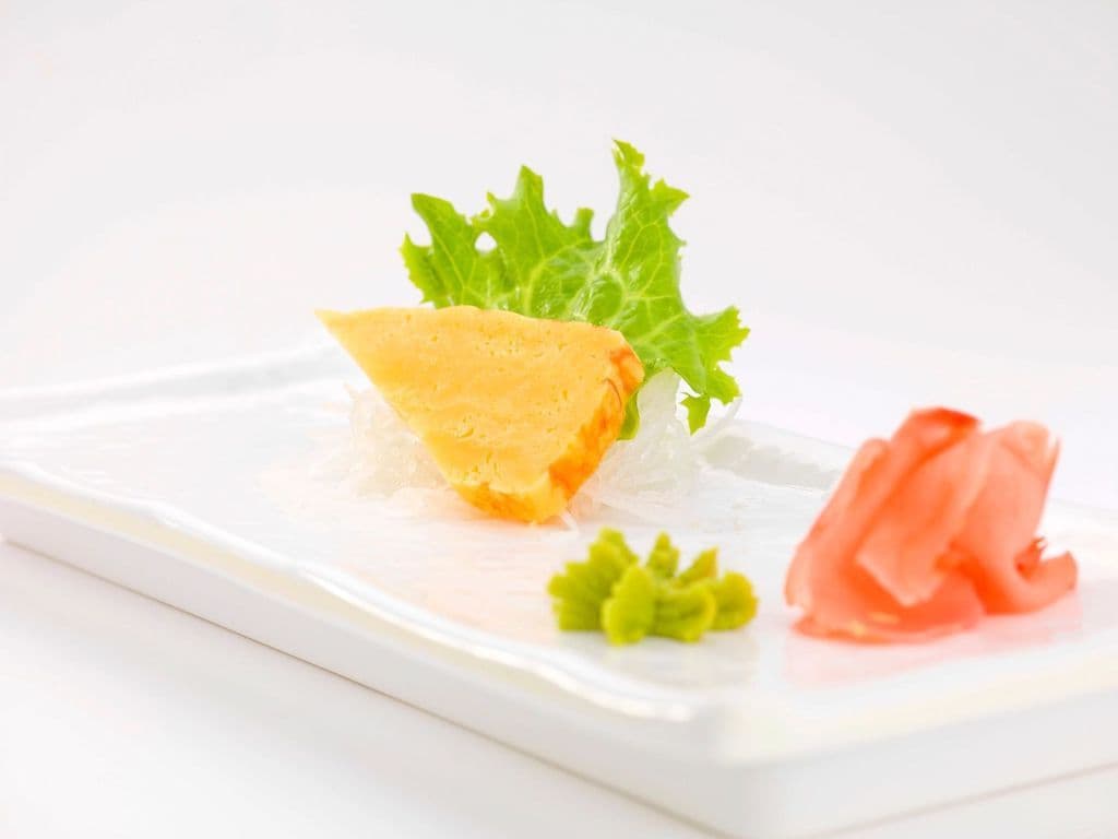 153. Cooked Egg Sashimi (8 pcs)
