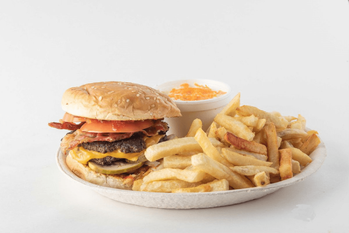 Buster Burger Platter
