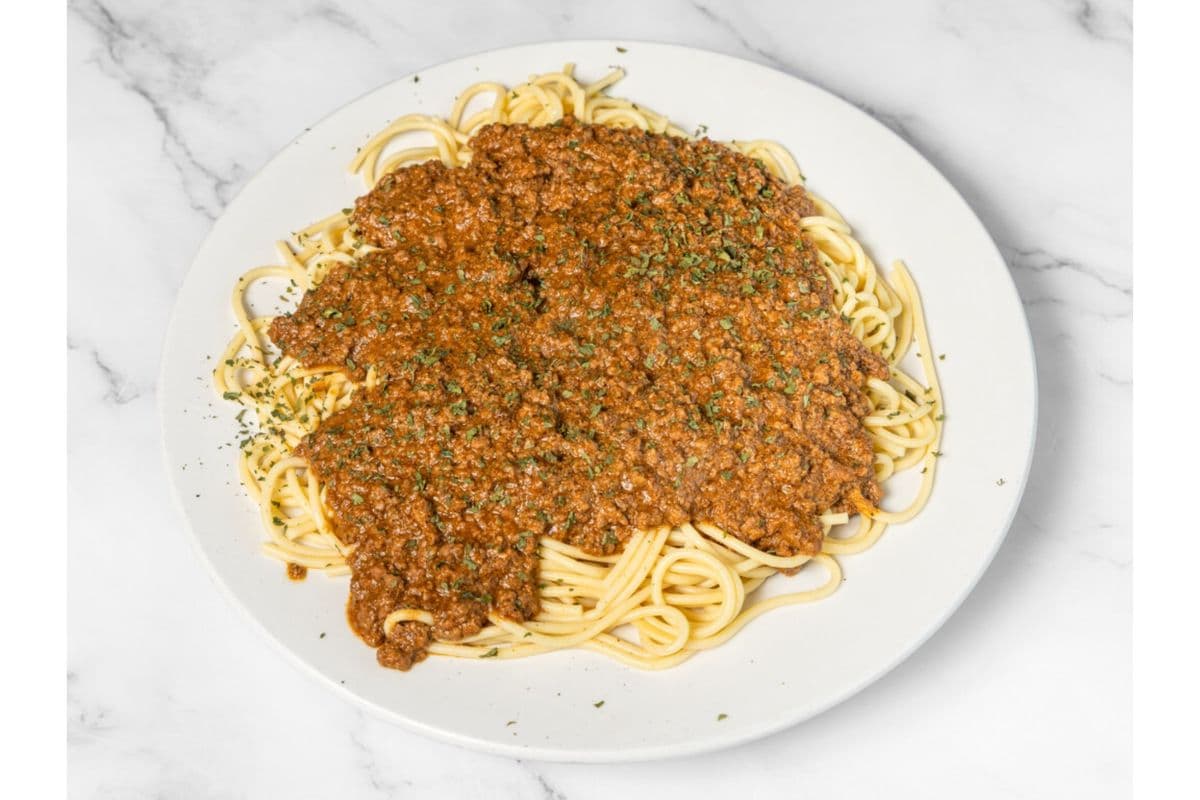Spaghetti with Chilli Sauce