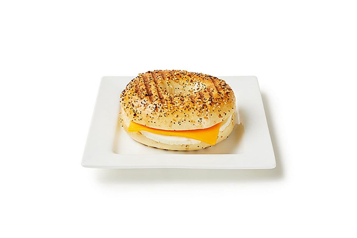 Classic Breakfast Bagel
