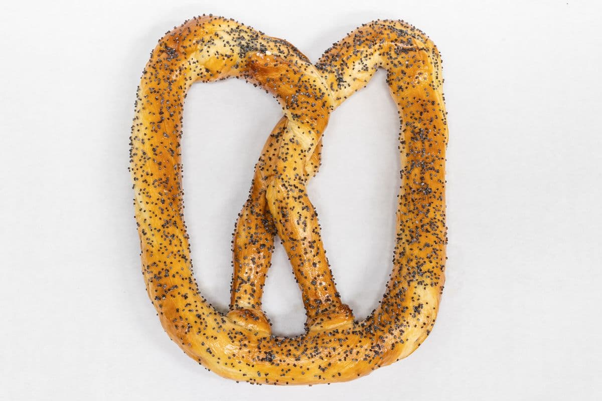 Poppy Seed Pretzel