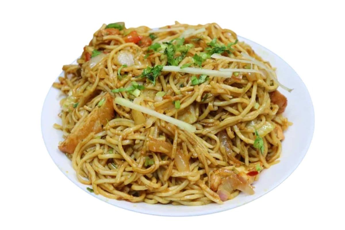 Chicken Hakka Noodles
