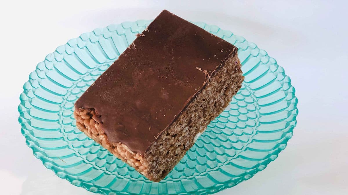 Chocolate Caramel Crack Bar