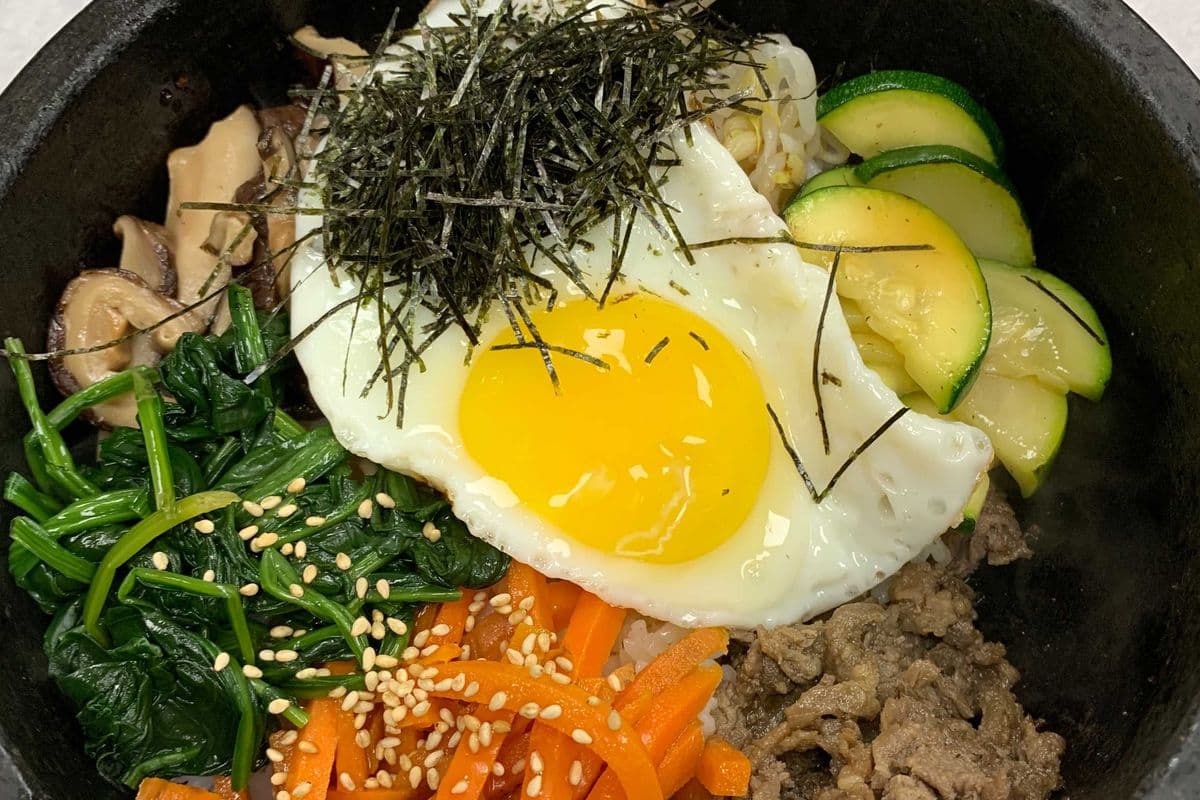 Dolsot Bibimbap