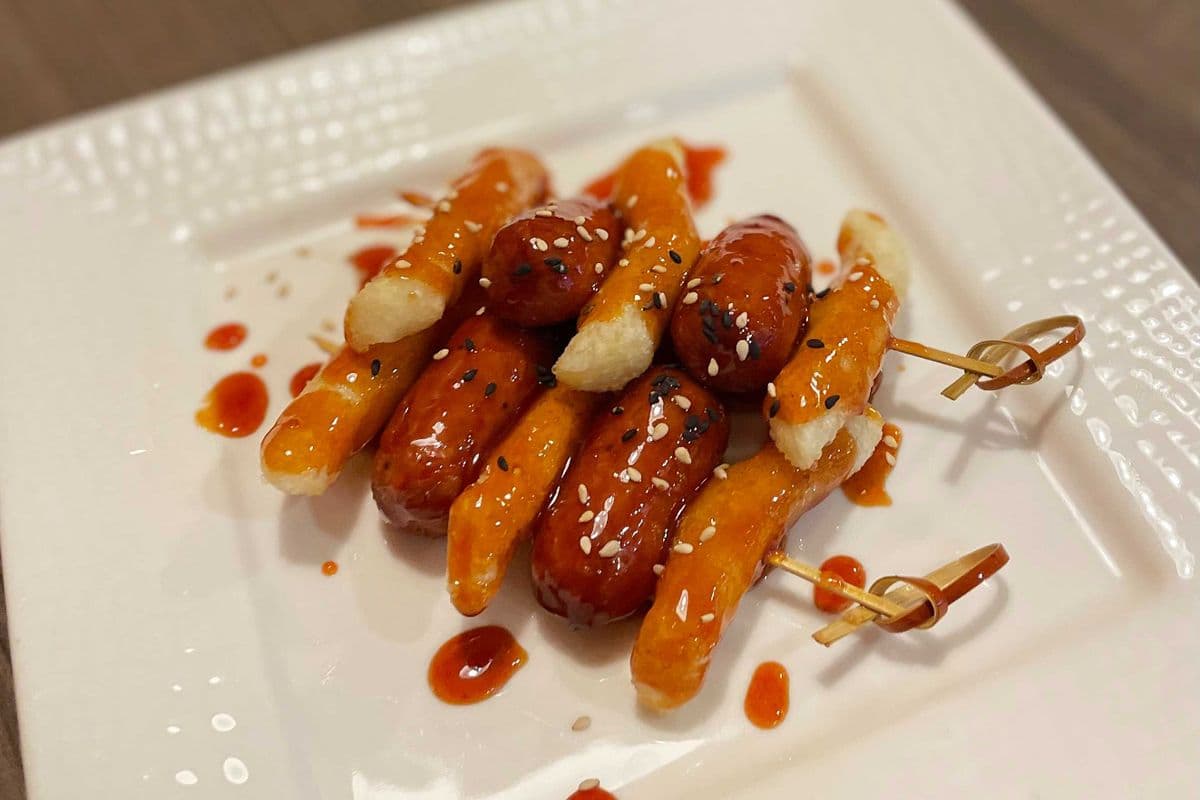 (NEW) So-tteok-so-tteok (소떡소떡) (2pcs)