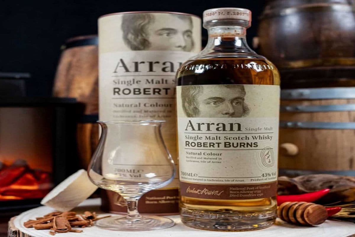 ROBERT BURNS SINGLE MALT (1 x 700 ML)