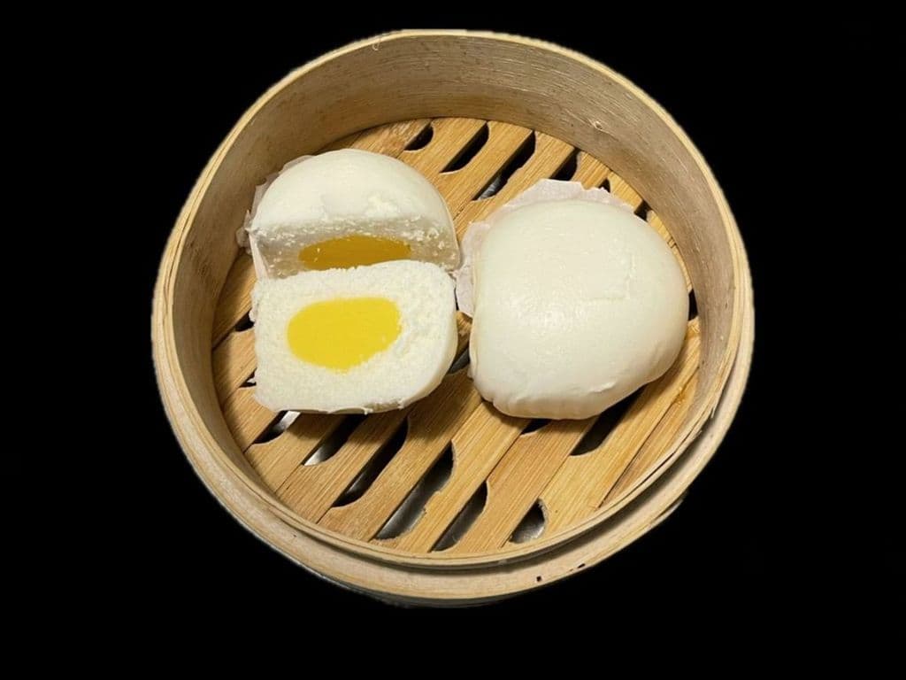 DS2.Steamed Custard Bun(4pcs)
