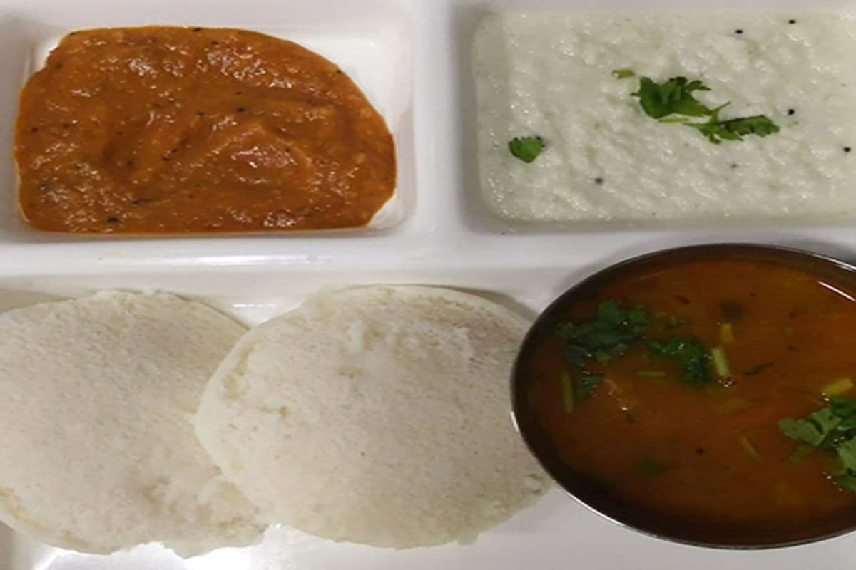 Idli Plate (2 pcs)