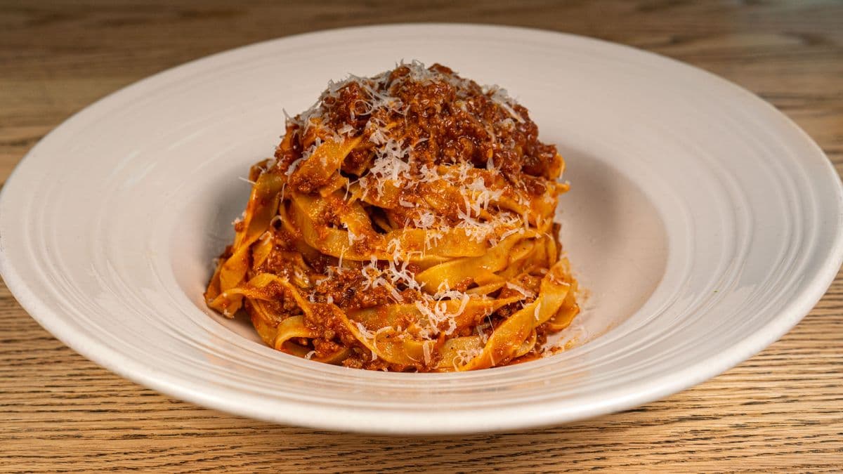 Fettuccine Bolognese