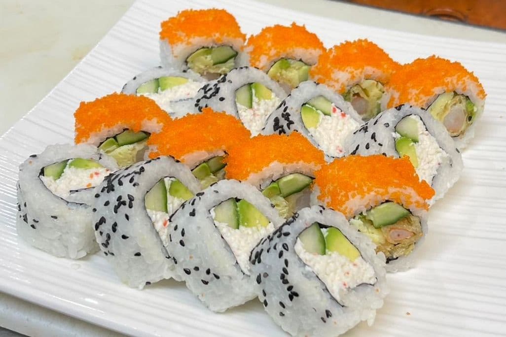 Mini Rolls Combo (16 pcs)