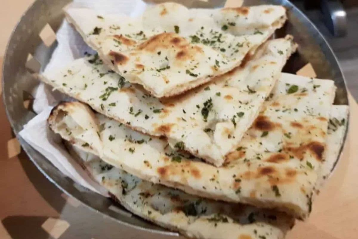 Methi and Chili Naan (1) / Fenugrec Et Piment Naan(1)
