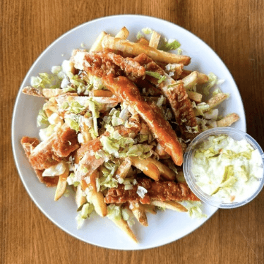Gluten Free Nashville Chicken Poutine / Gluten Free Nashville Chicken Poutine