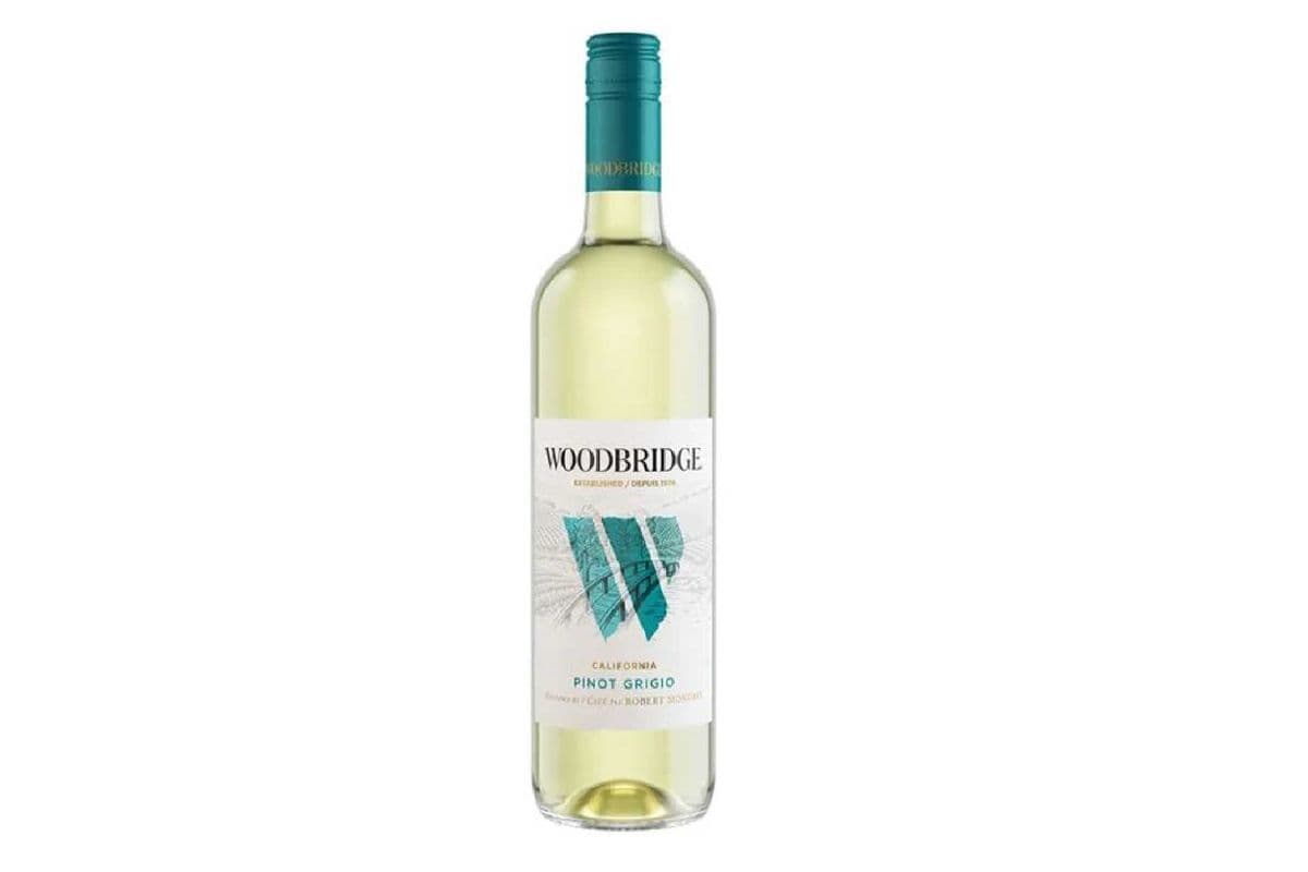 WOODBRIDGE PINOT GRIGIO 750ML (1 x 750ML)
