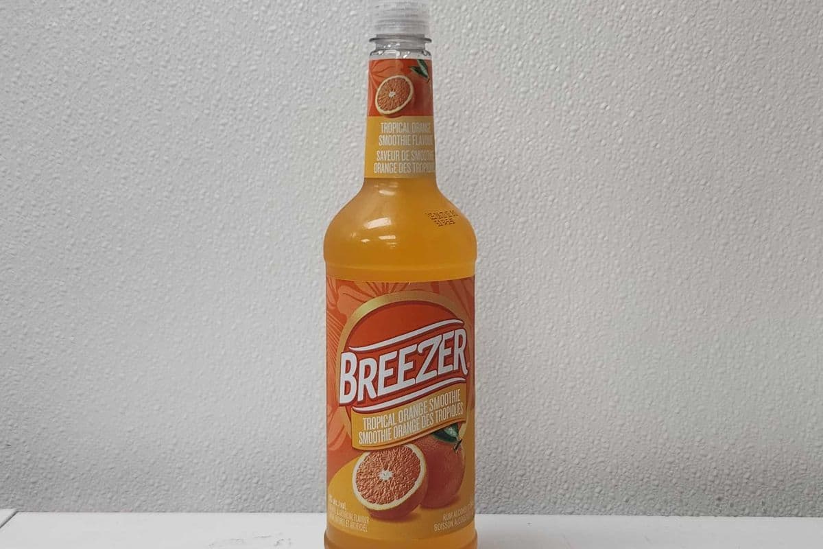 Breezer Tropical Orange (1 x 1 L Bottle)