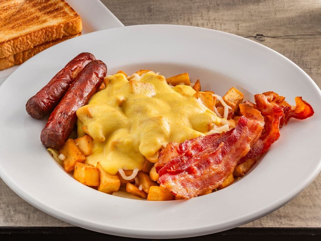 Breakfast Poutine (D)
