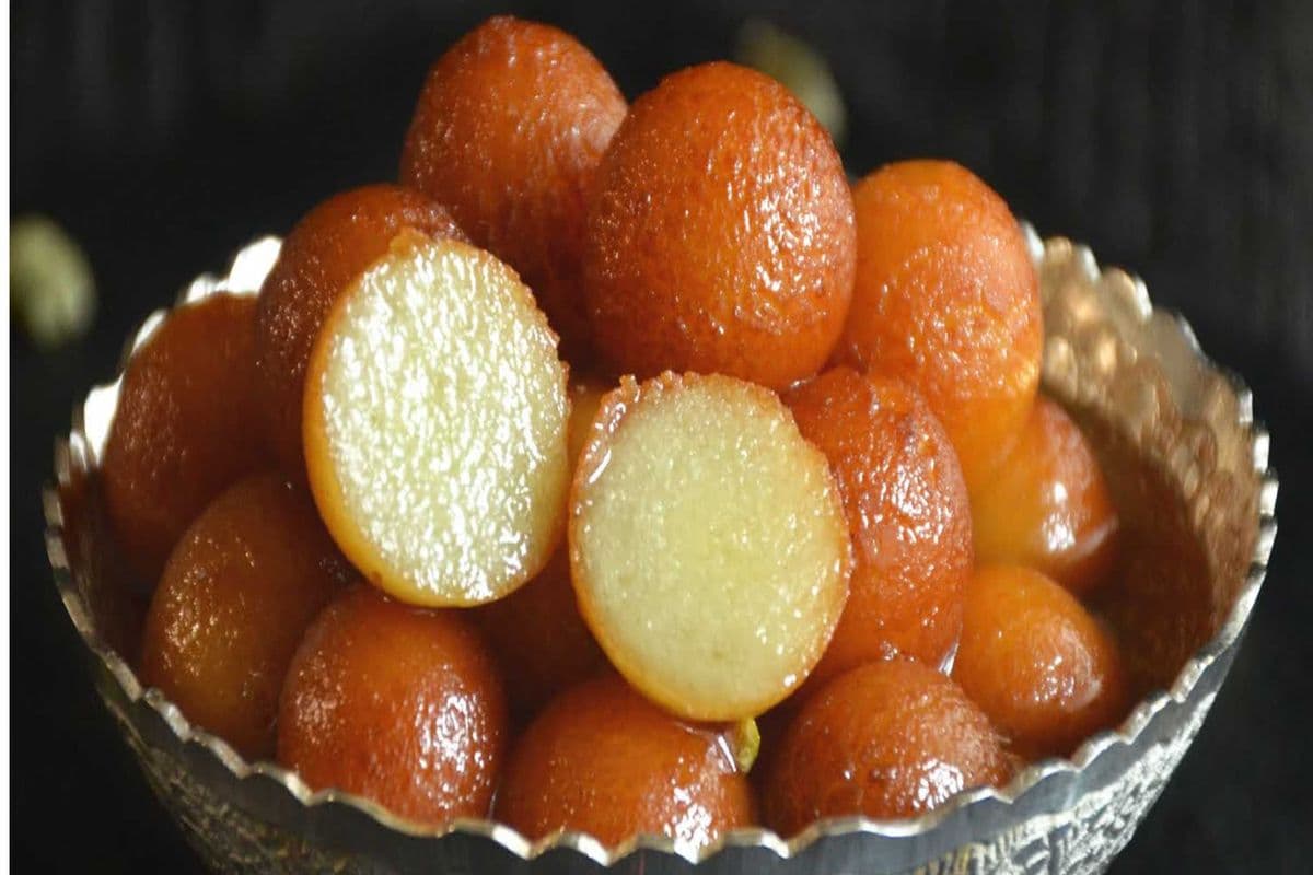 GULAB JAMUN (4pcs)