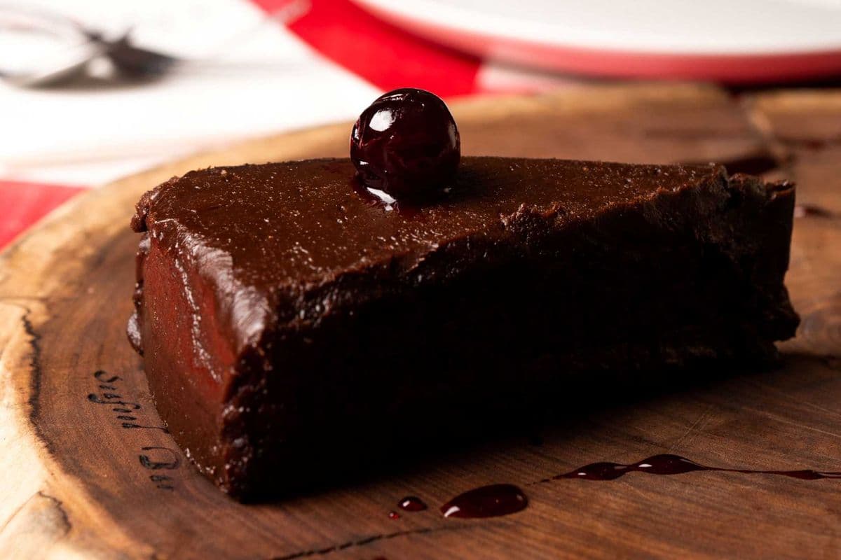 Chocolate Utopia Cake