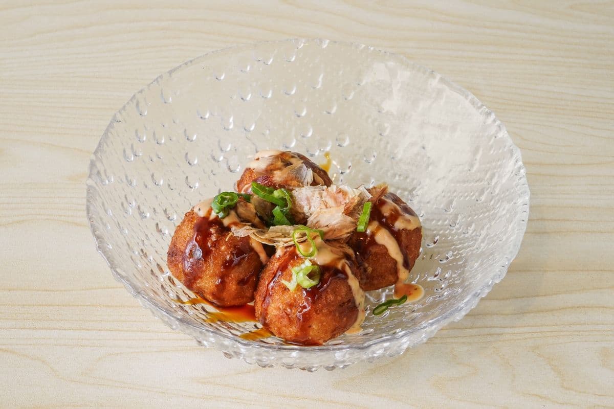 A10. Takoyaki (4 pcs)