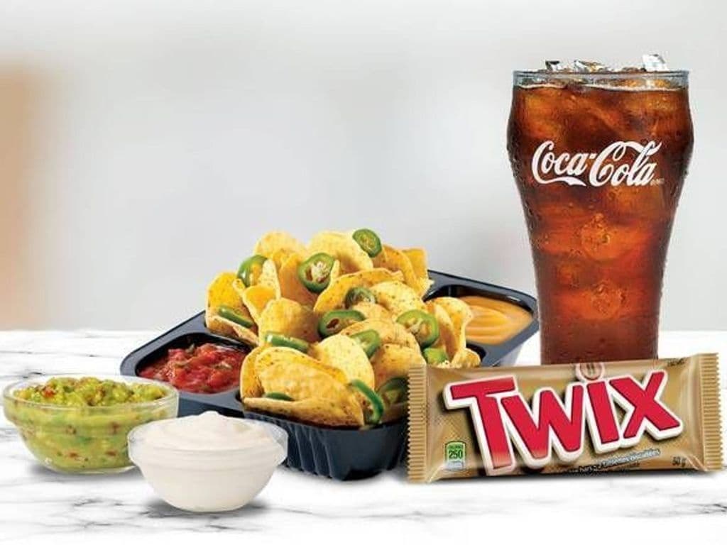 Deluxe Nachos Combo