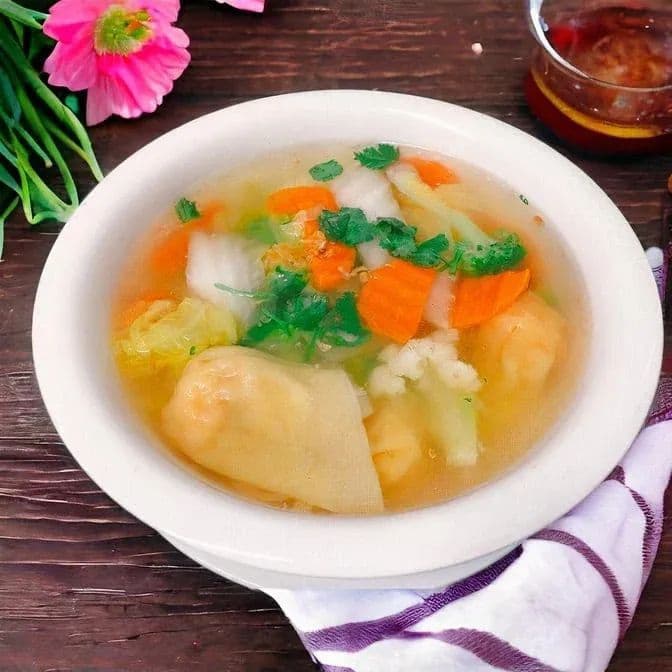 25. Prawns Wonton