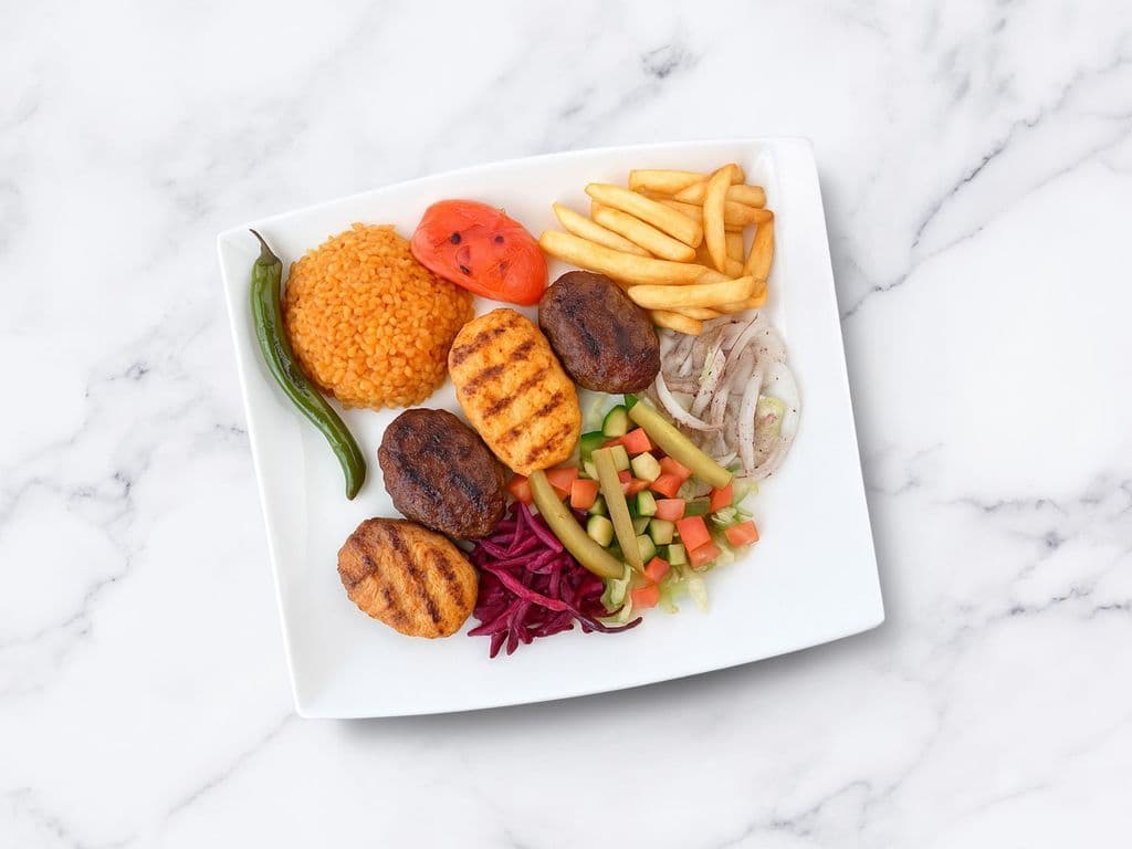 Chicken & Beef Mix Kofte BBQ Dinner (4 pcs)