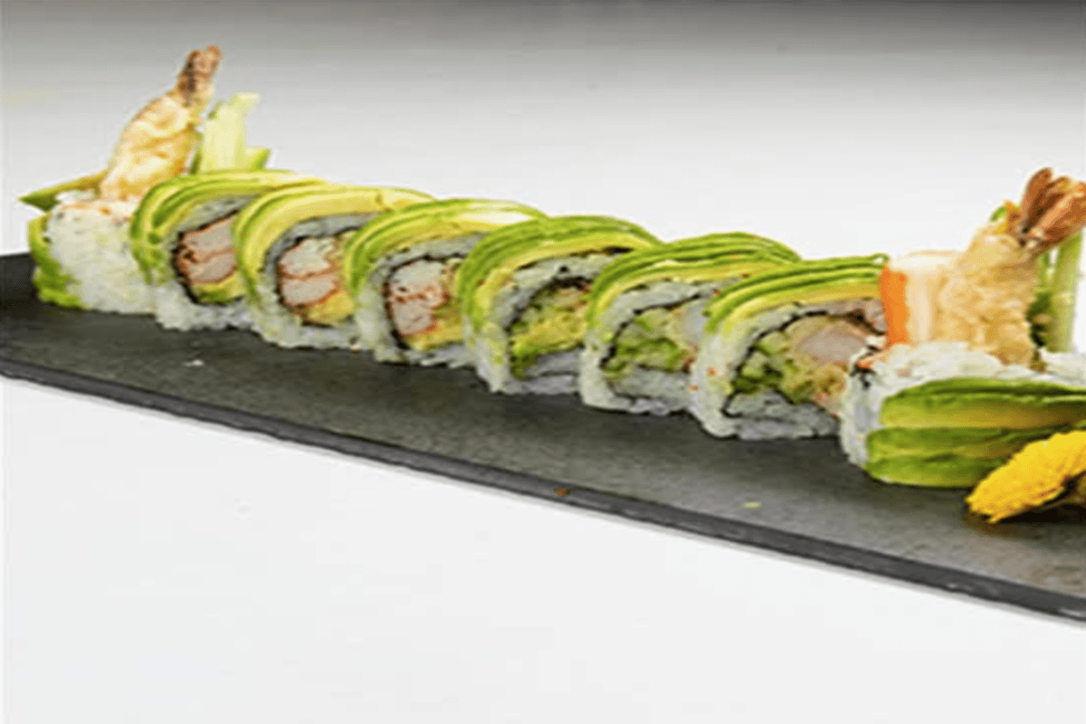 167. Green Dragon Roll (8 pcs)