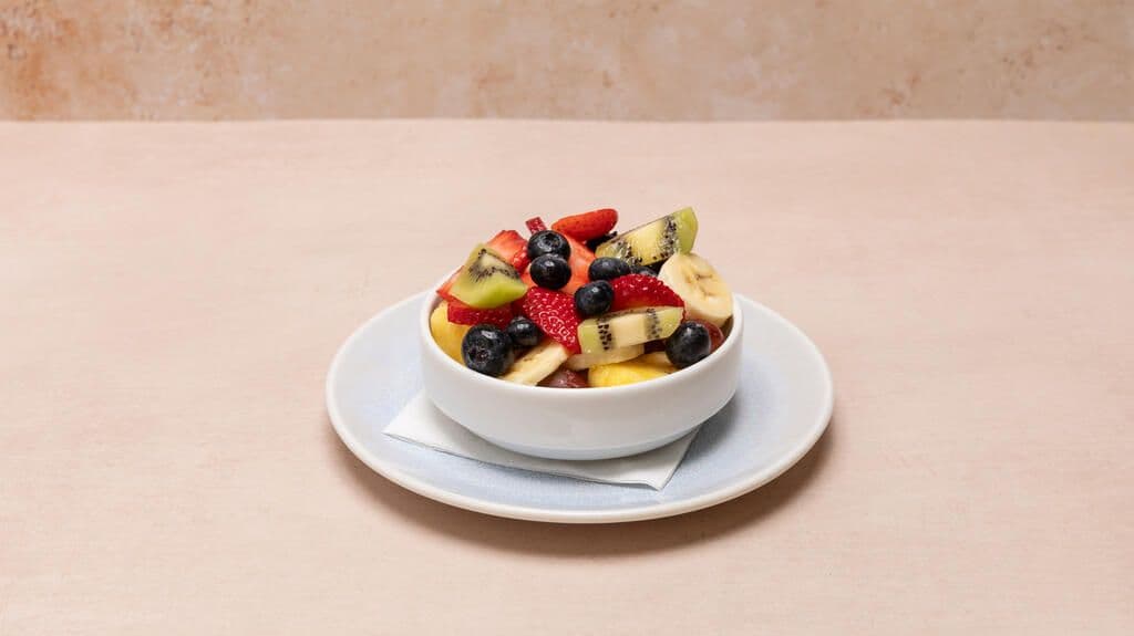 Seasonal Fruit Bowl / Bol de fruits de saison