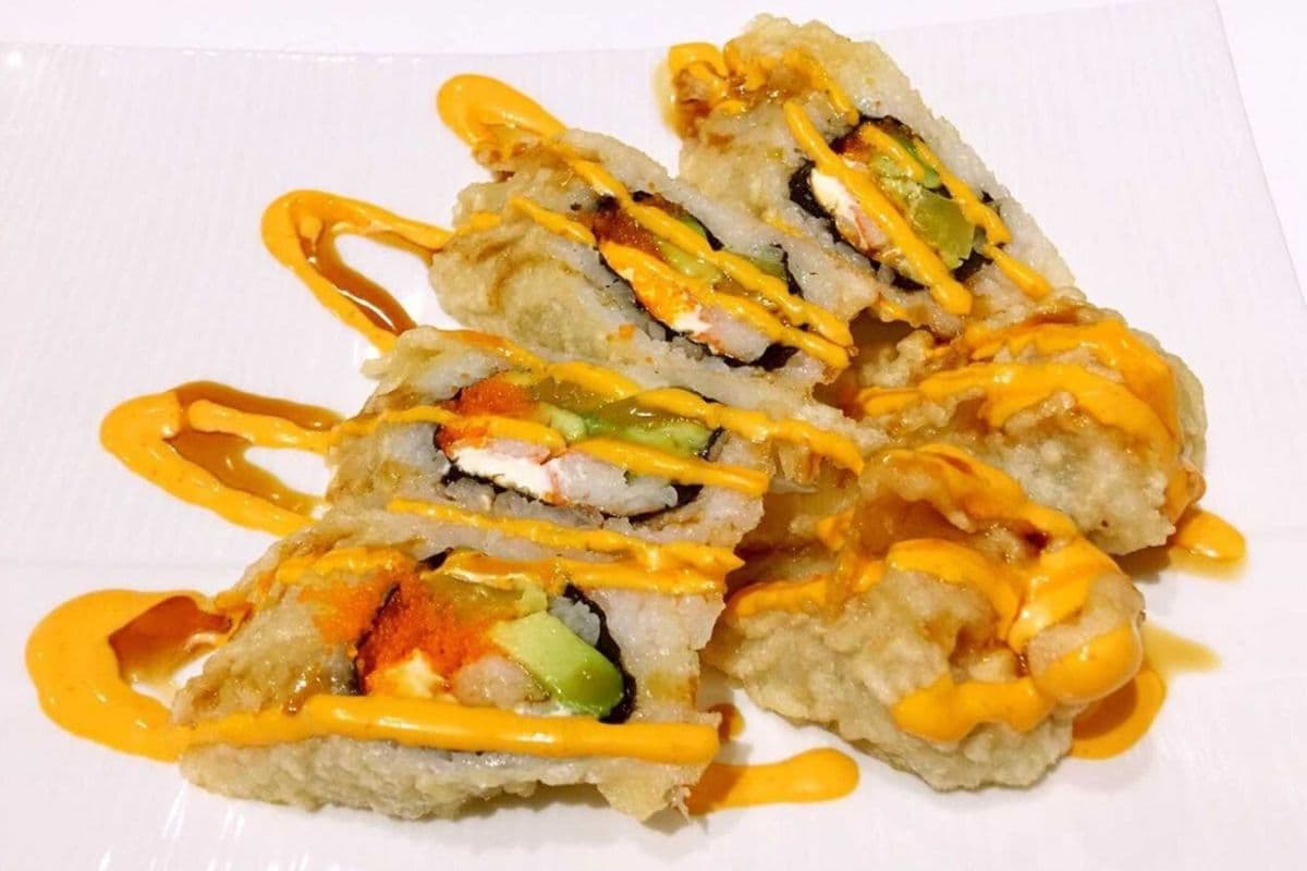 C11. Yummy Roll (6 pcs)