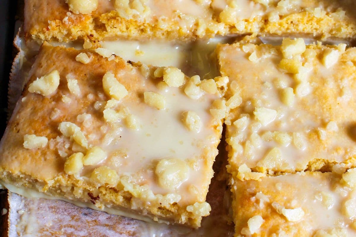 White Chocolate Macadamia Brownie