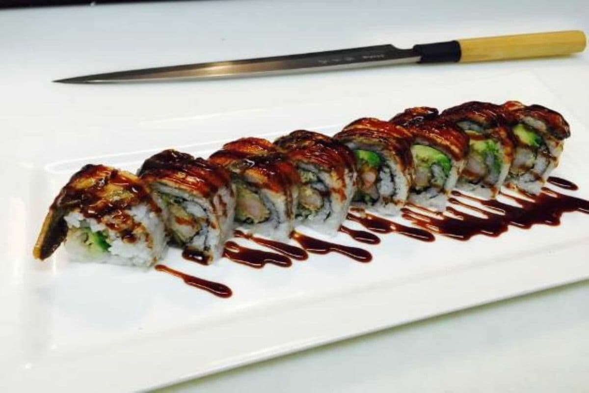 407. Torched Black Dragon Roll (8pcs)
