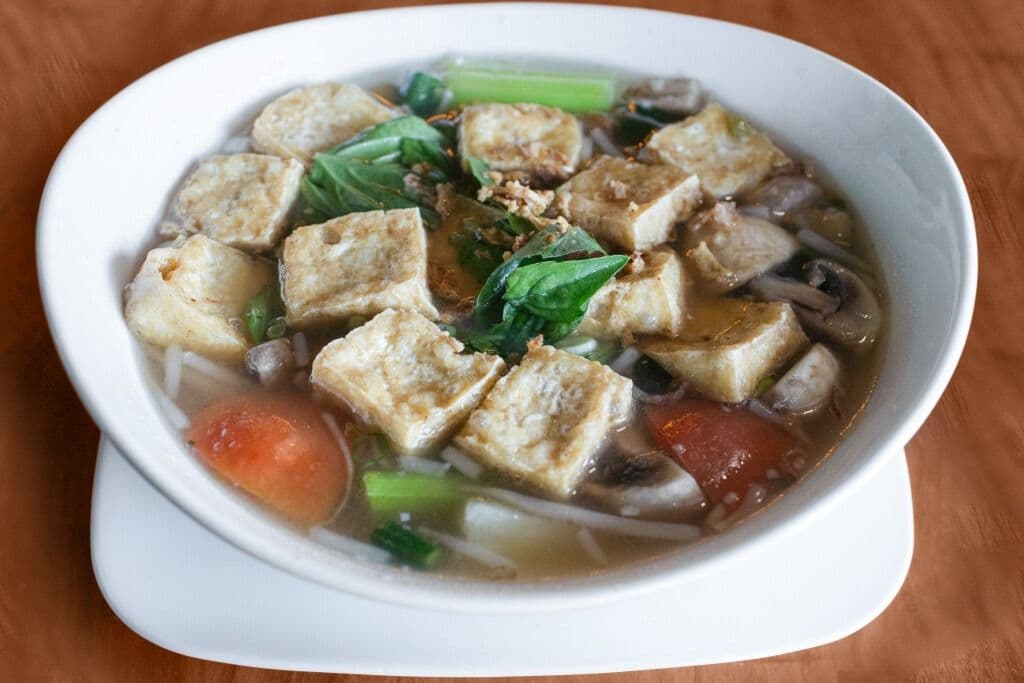 H. King Soup with Tofu (Canh Chua)