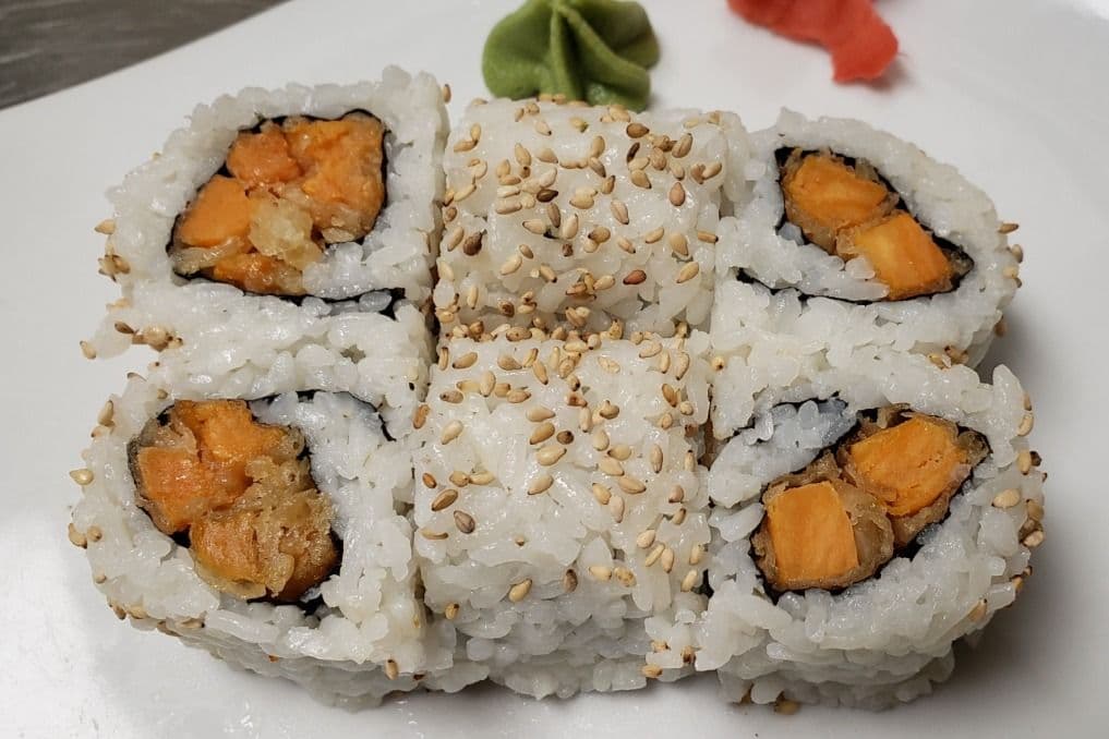 Yam Tempura Roll (6 pcs)