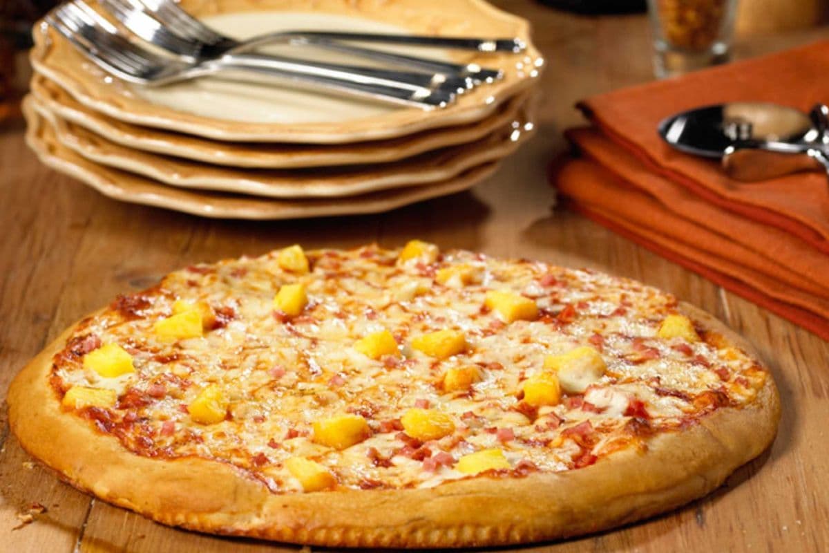 16" Hawaiian Pizza