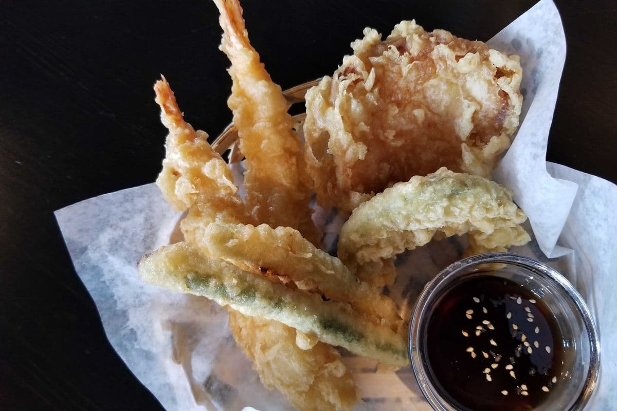 Assorted Tempura (6pcs)