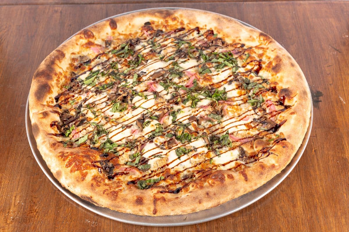 Garlic Mushroom Pizza