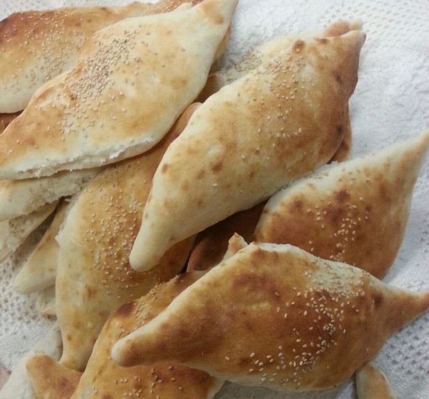 Tanouri (Samoun) Bread