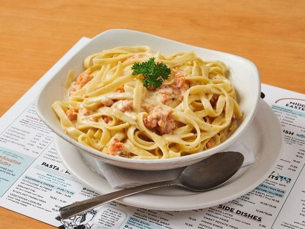 Fettuccine Alfredo + Lox Pasta Dinner**