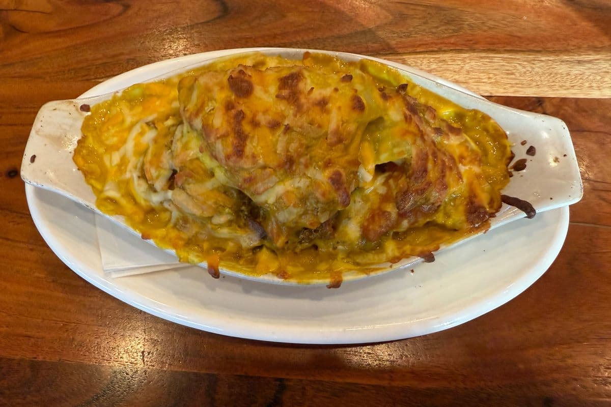 Baked Fish Fillet White Sauce on Rice 白汁焗魚扒飯