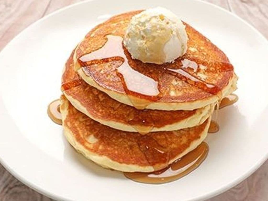 Classic Buttermilk Pancakes