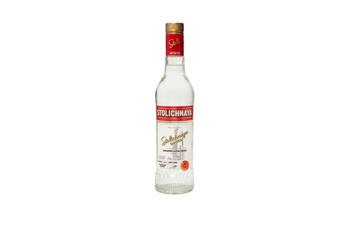 Stolichnaya 375ml (1 x 375ml)