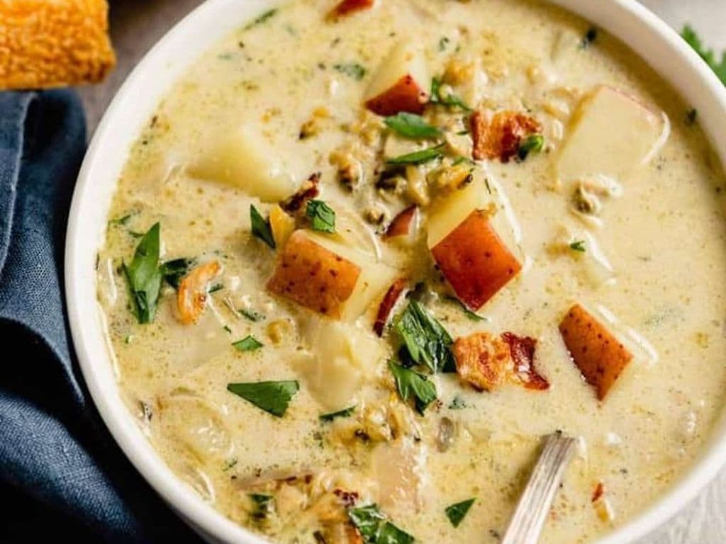Zuppa- Clam Chowder.
