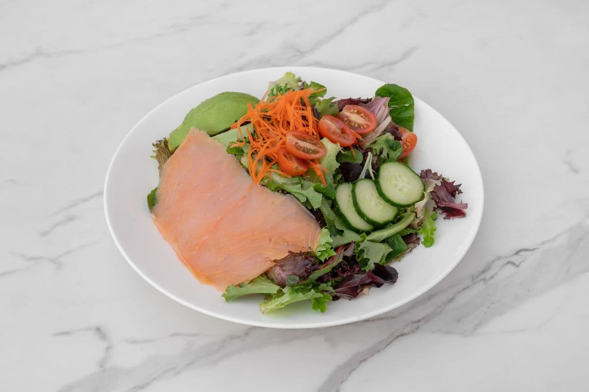Smoked Salmon Salad with Avocado