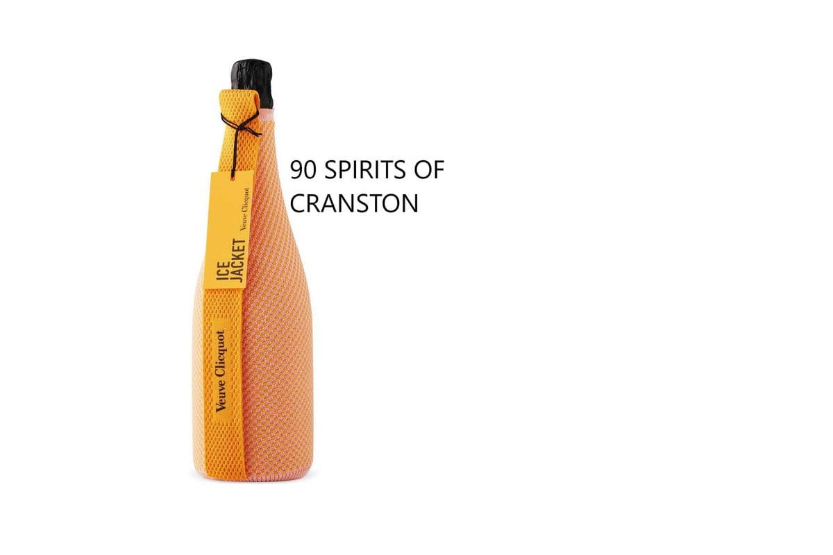 VEUVE CLICQUOT ROSE ICE JACKET 750ML (1 x 750ML)