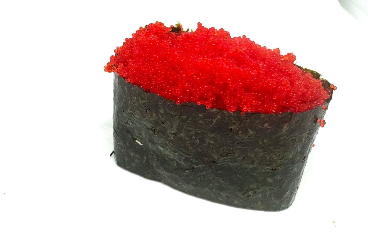 11. Masago Nigiri (2 mcx / pcs)