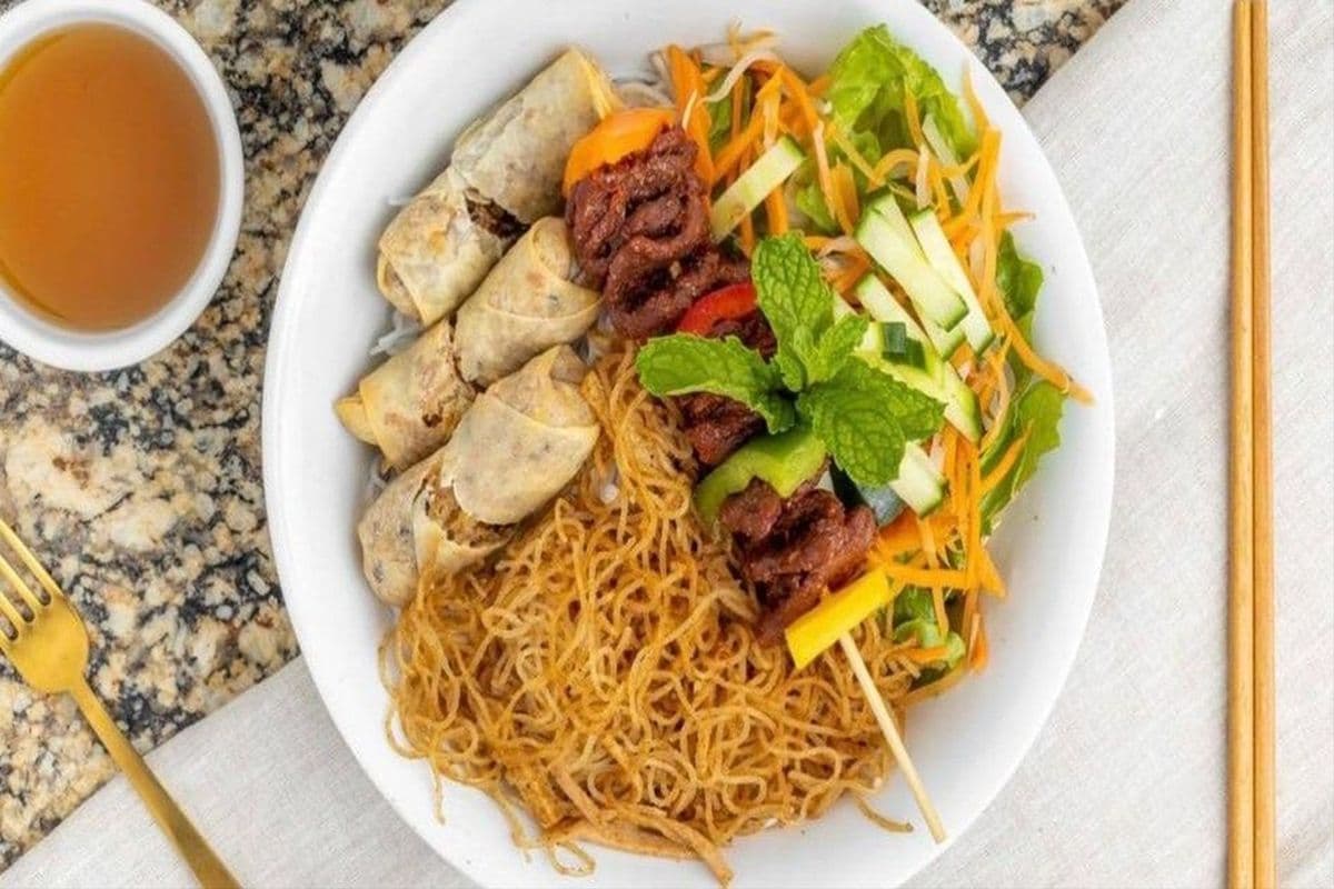 V03 Vegetarian Mock Grilled Pork, Spring Roll, and Shredded Mock Meat Vermicelli | Bun Thit  Nuong, CHa Gio, Bi