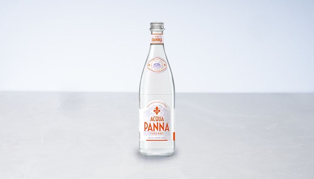 750ml Bottle Aqua Panna Water